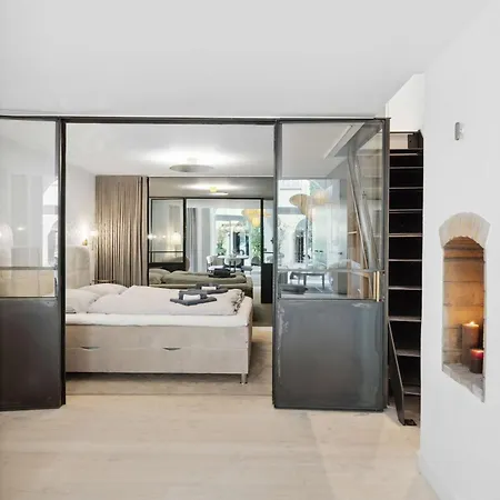아파트 Luxury By Freetown & Canals