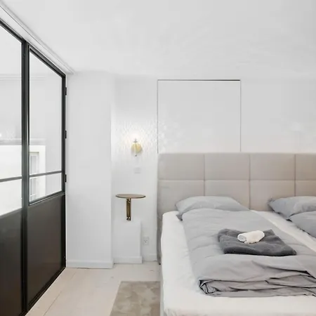 아파트 Luxury By Freetown & Canals