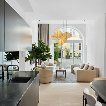 Luxury By Freetown & Canals 아파트