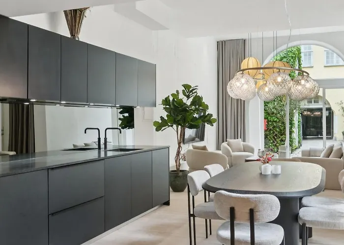 Διαμέρισμα Luxury By Freetown & Canals *